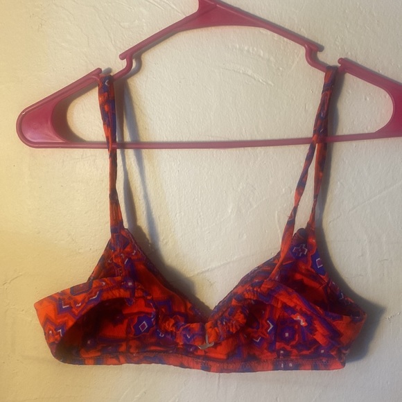 beautiful 1960’s swim wear triangle - Picture 2 of 3